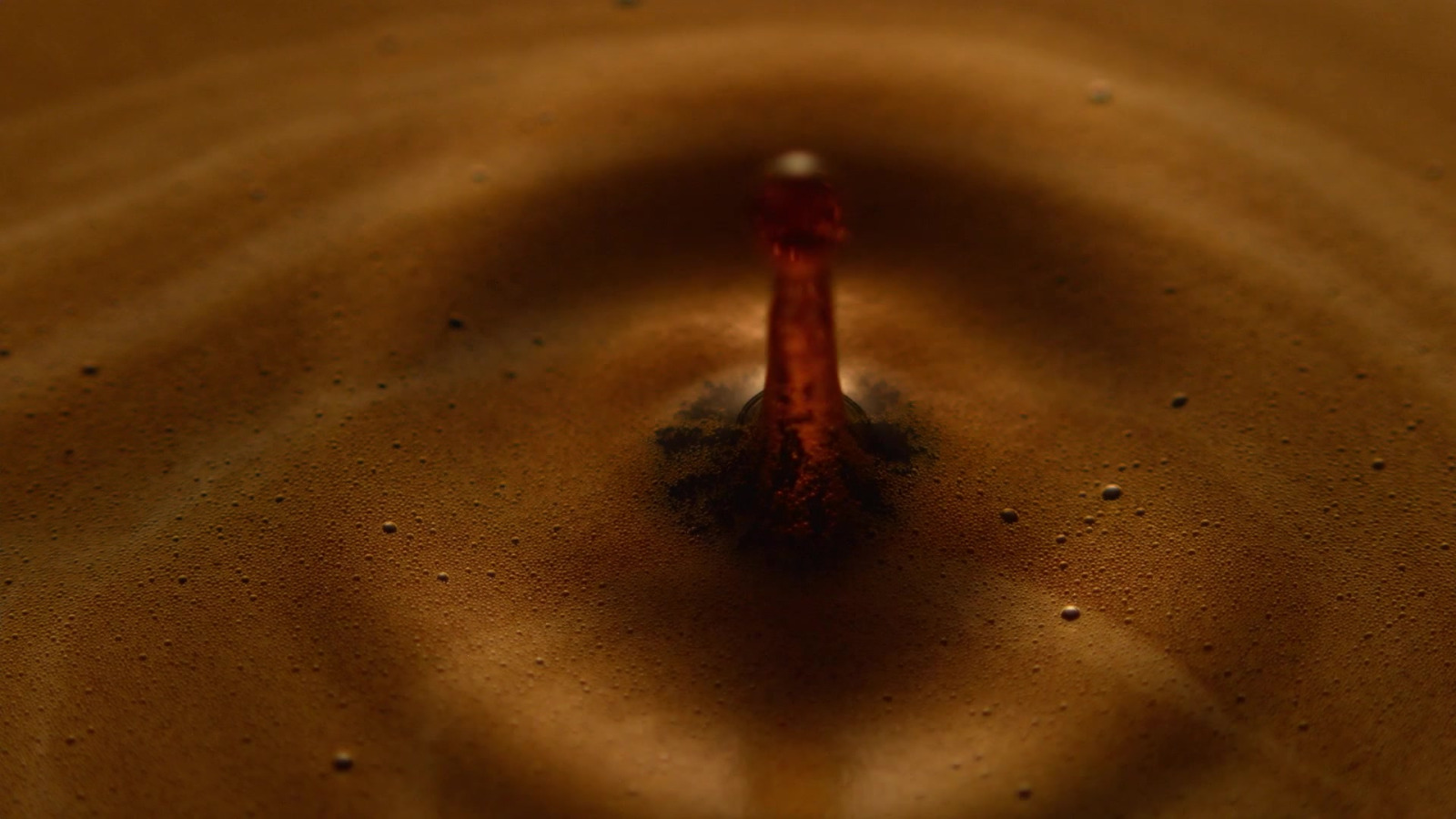 Barcaffè – Coffee droplets, crema and flowing coffee